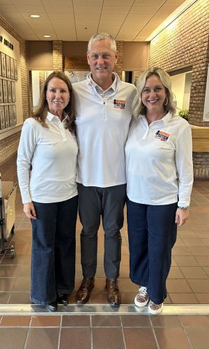 Team Inspired Action - Kyle Pertuis, April Pertuis, and Susanna Clavello at Inpsired Action Live